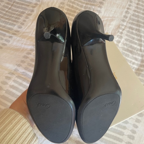 Coach Patent Leather Heels like new in box 7.5 - Picture 4 of 6